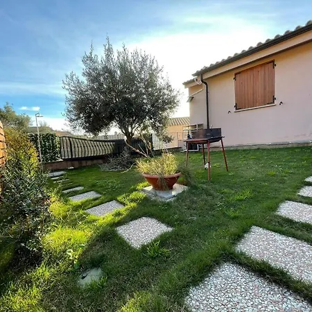 Lidia Villa